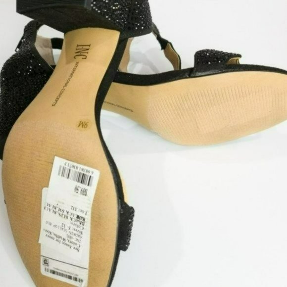 INC International Concepts Hadwin Scallop Block Heel Sandals-9 - Picture 7 of 7